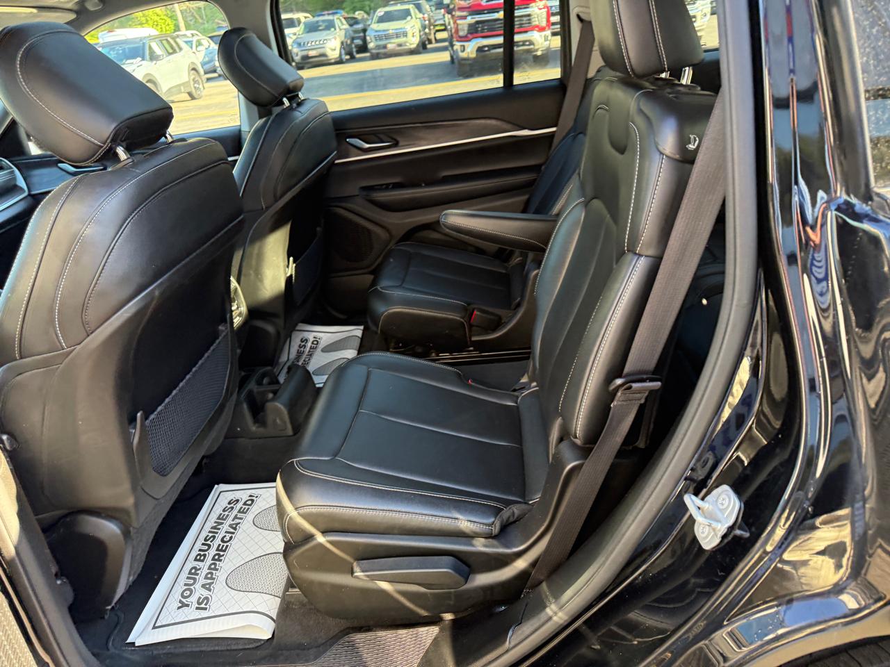 Jeep Grand Cherokee L Limited 4WD 2023