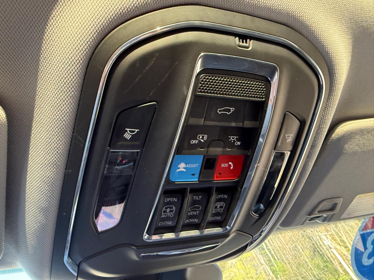 Jeep Grand Cherokee L Limited 4WD 2023