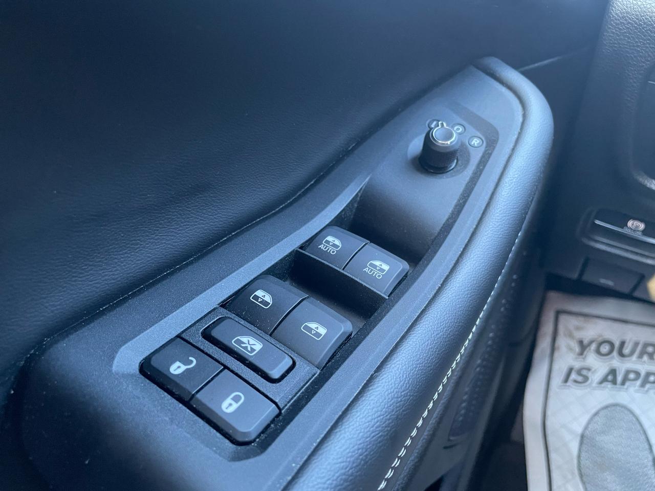 Jeep Grand Cherokee L Laredo 4WD 2023