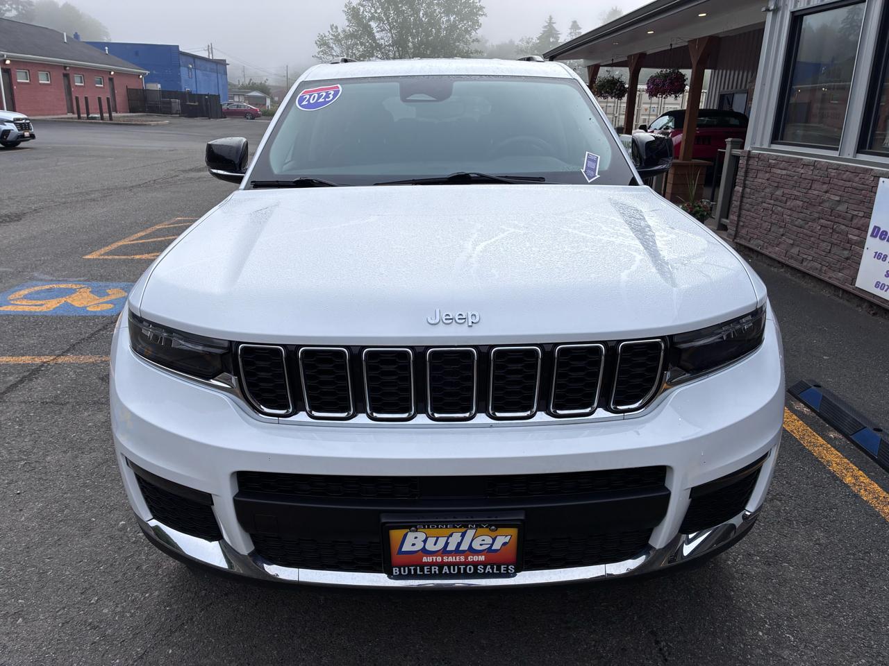 Jeep Grand Cherokee L Limited 4WD 2023