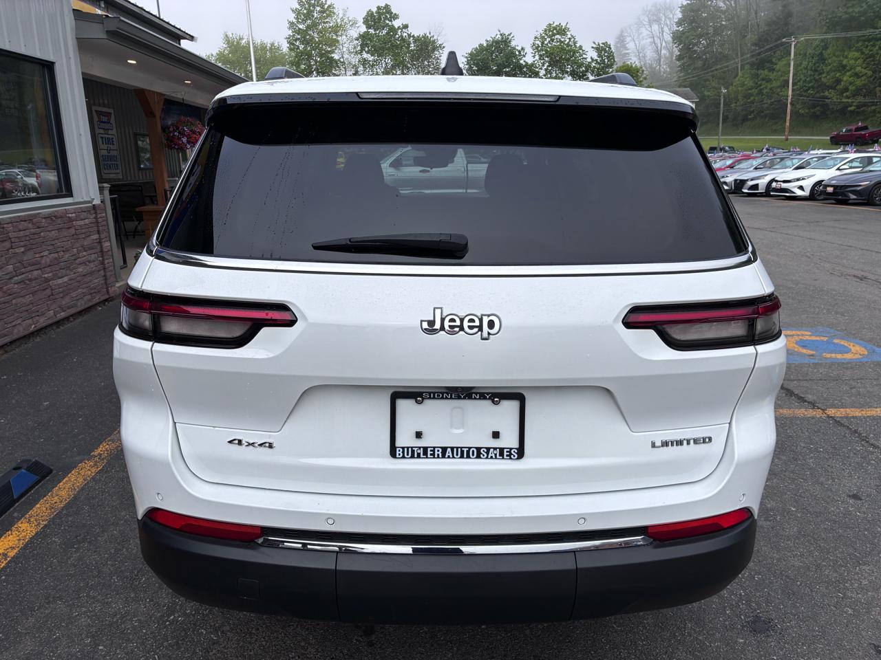 Jeep Grand Cherokee L Limited 4WD 2023