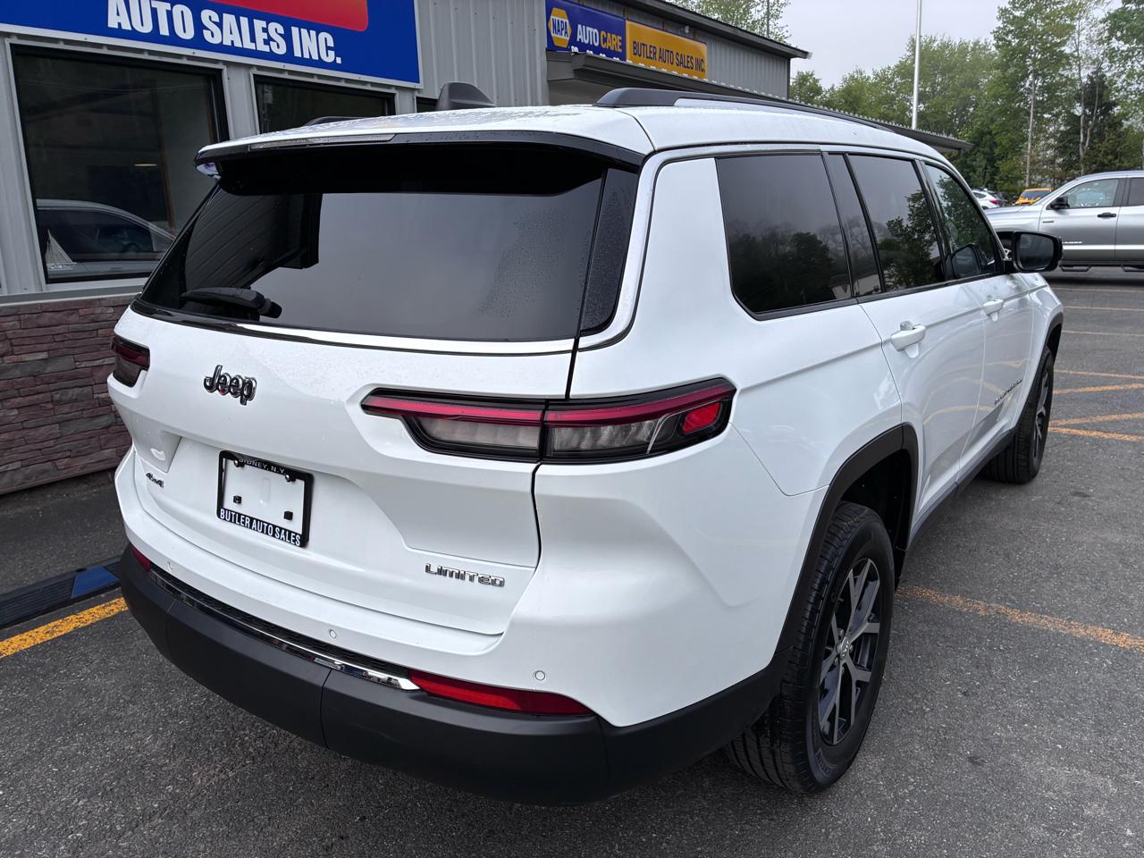 Jeep Grand Cherokee L Limited 4WD 2023