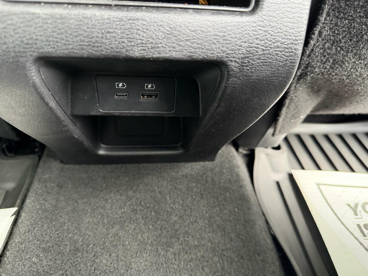 Mitsubishi Outlander SE 4WD 2024