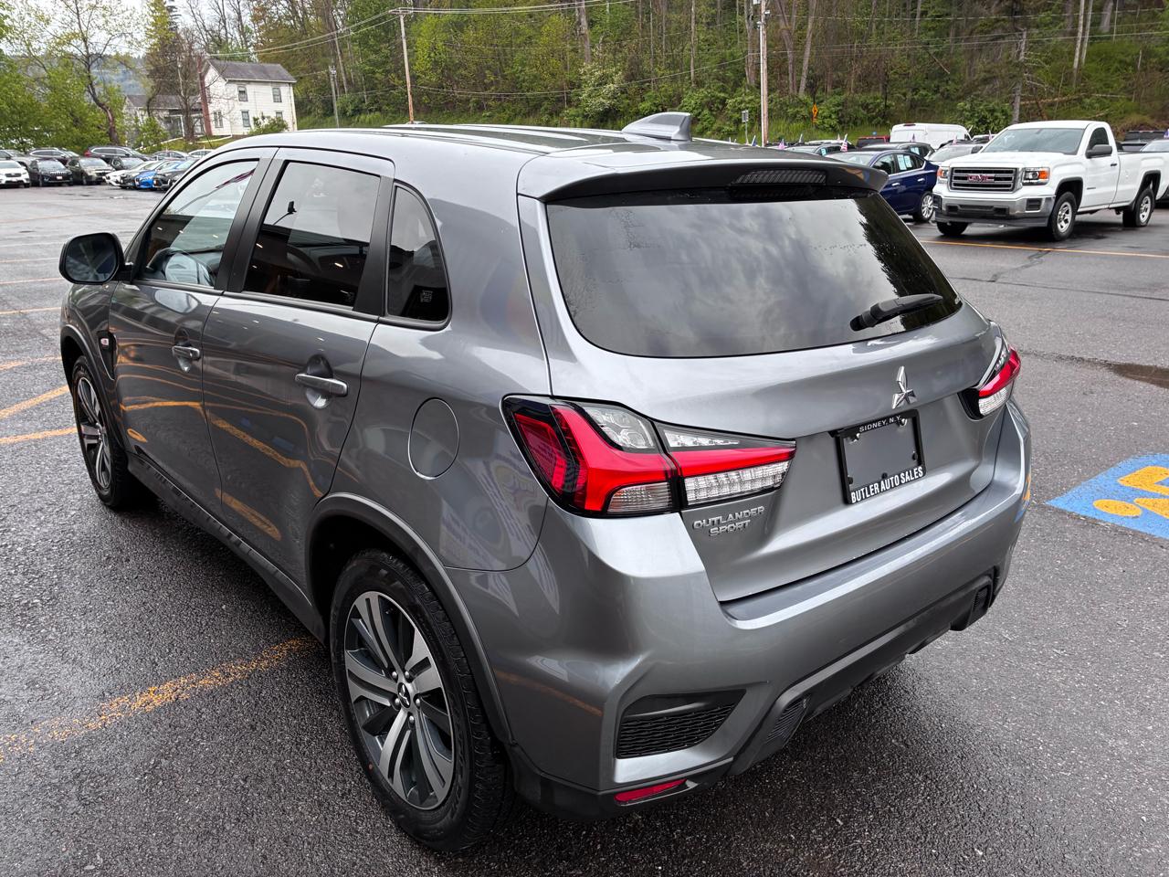 Mitsubishi Outlander Sport 2.0 ES 4WD 2024