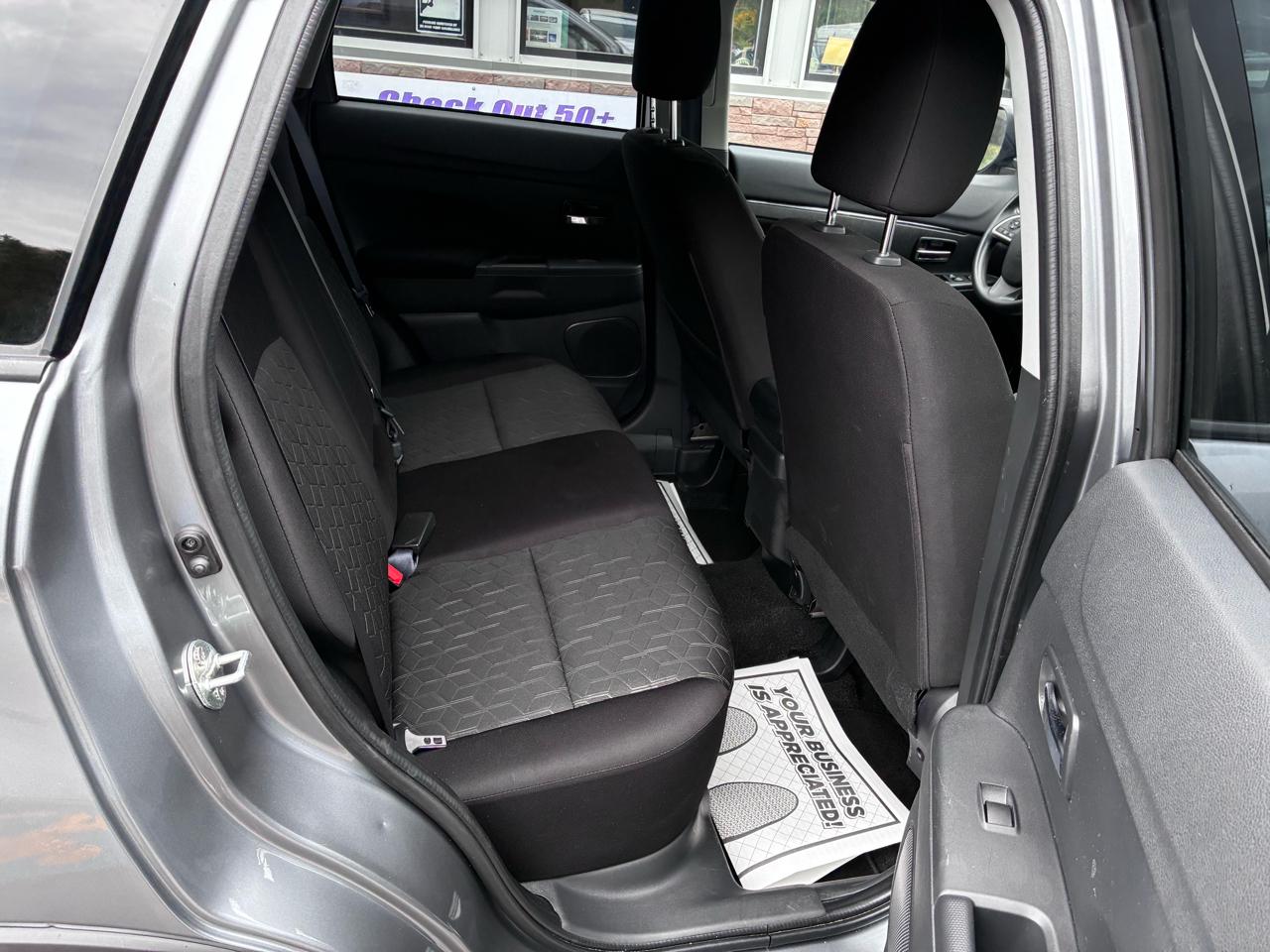 Mitsubishi Outlander Sport 2.0 ES 4WD 2024