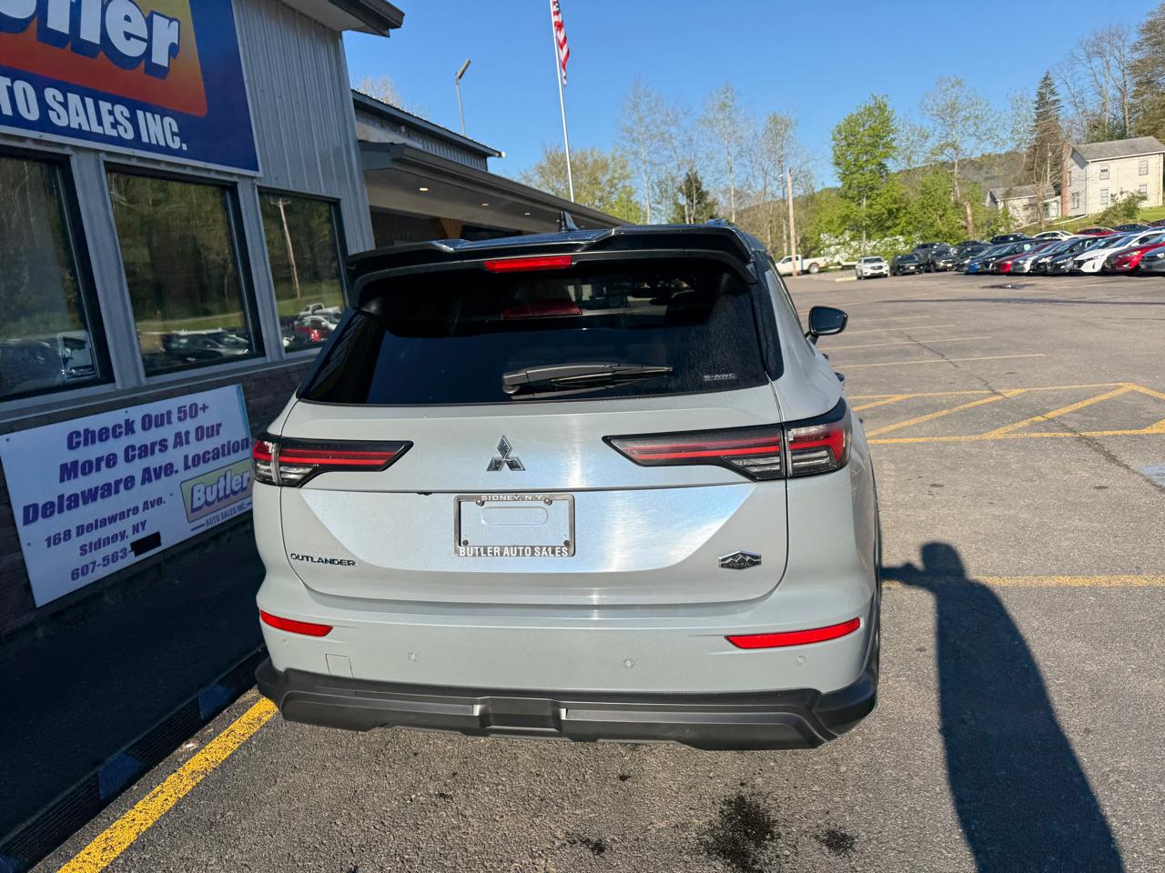Mitsubishi Outlander SE 4WD 2025