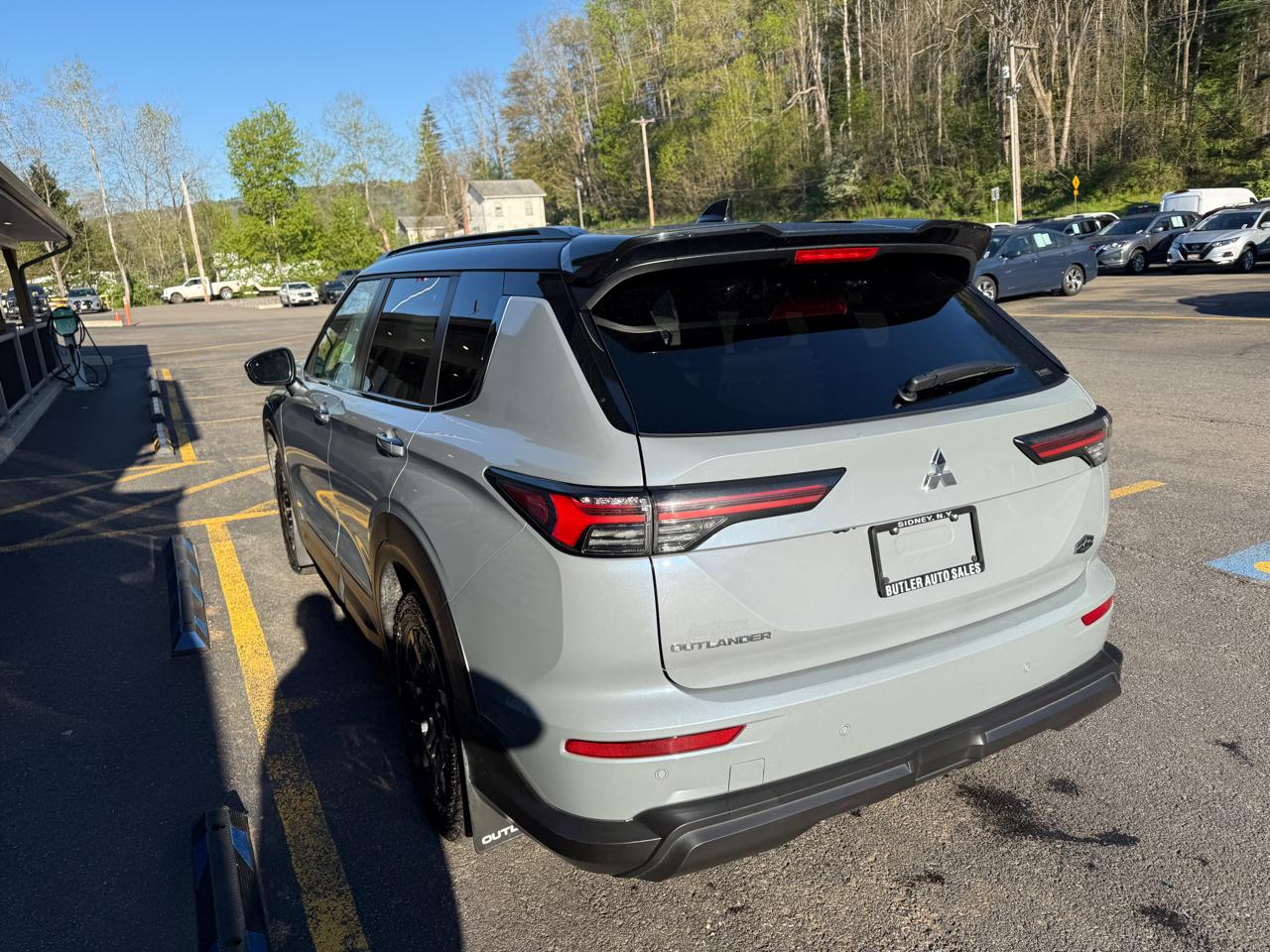 Mitsubishi Outlander SE 4WD 2025