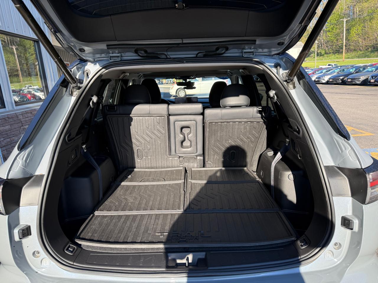 Mitsubishi Outlander SE 4WD 2025
