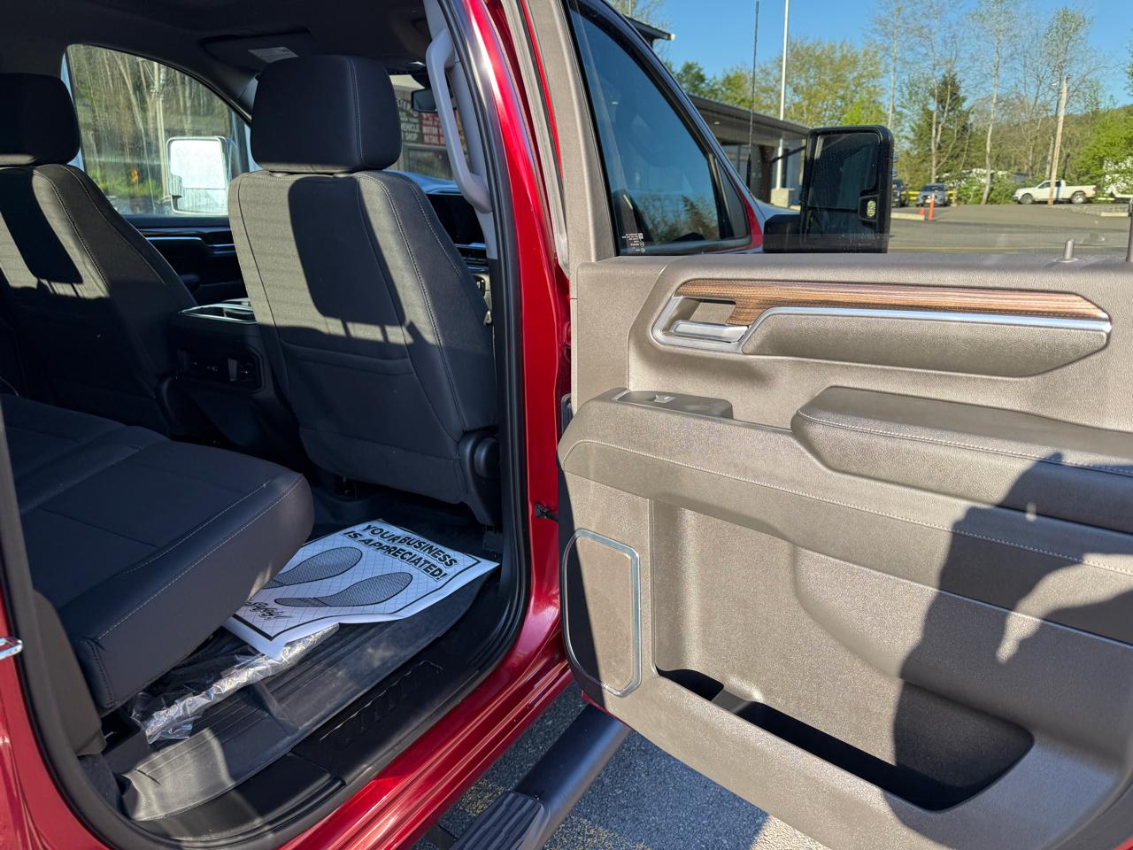 Chevrolet Silverado 2500HD LT Crew Cab Short Box 4WD 2024