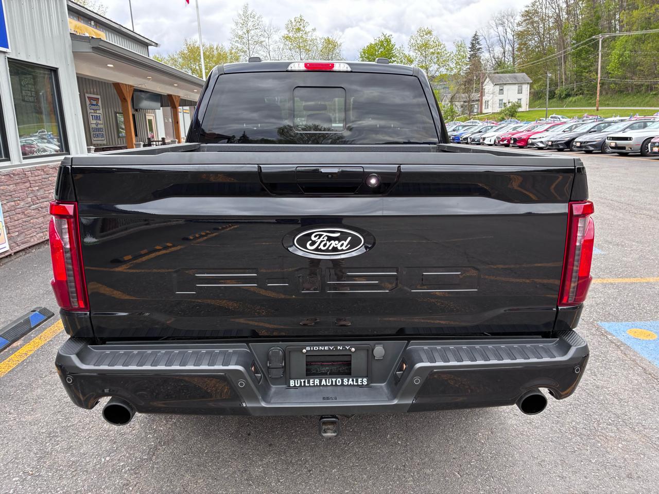 Ford F-150 XLT SuperCrew 4WD 2024