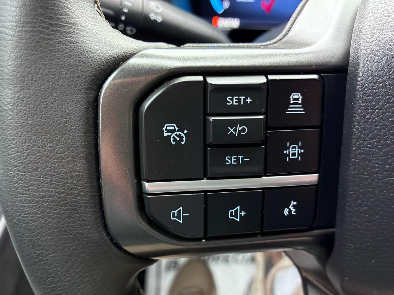 Ford F-150 XLT SuperCrew 4WD 2024