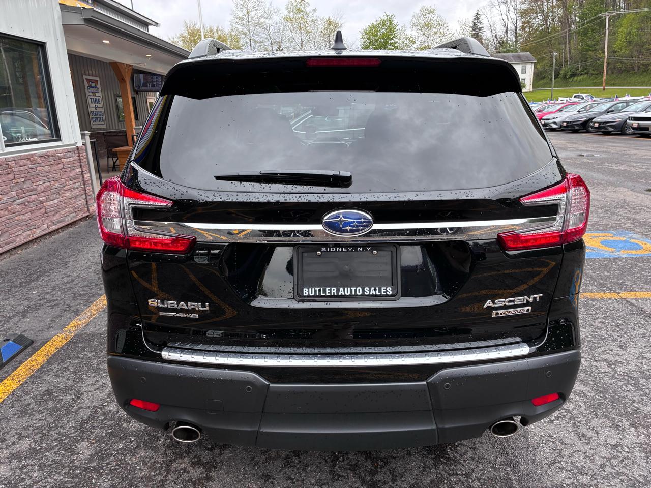 Subaru Ascent Touring 2025