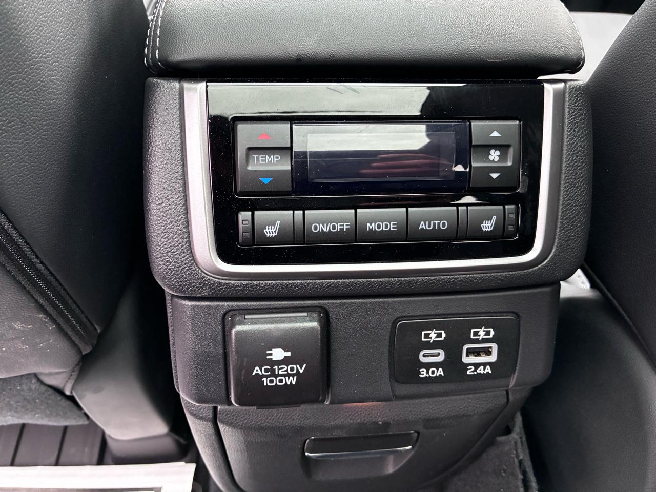 Subaru Ascent Touring 2025