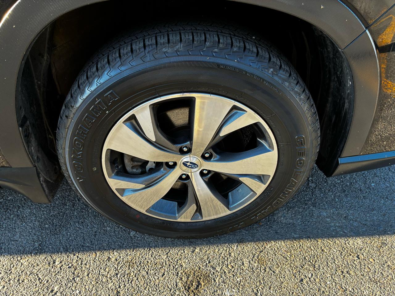 Subaru Ascent Touring 2025