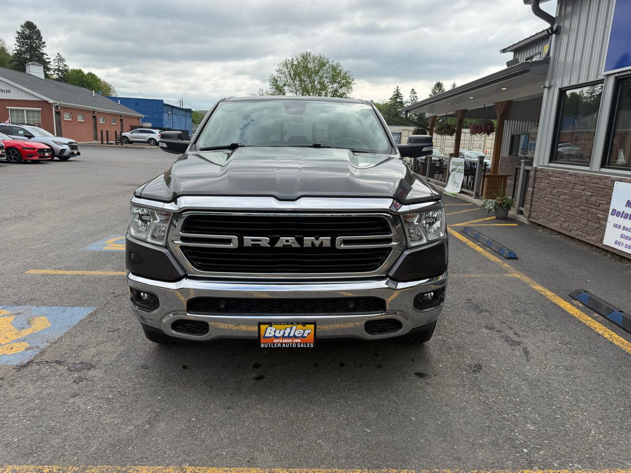 RAM 1500 Big Horn Quad Cab 4WD 2020