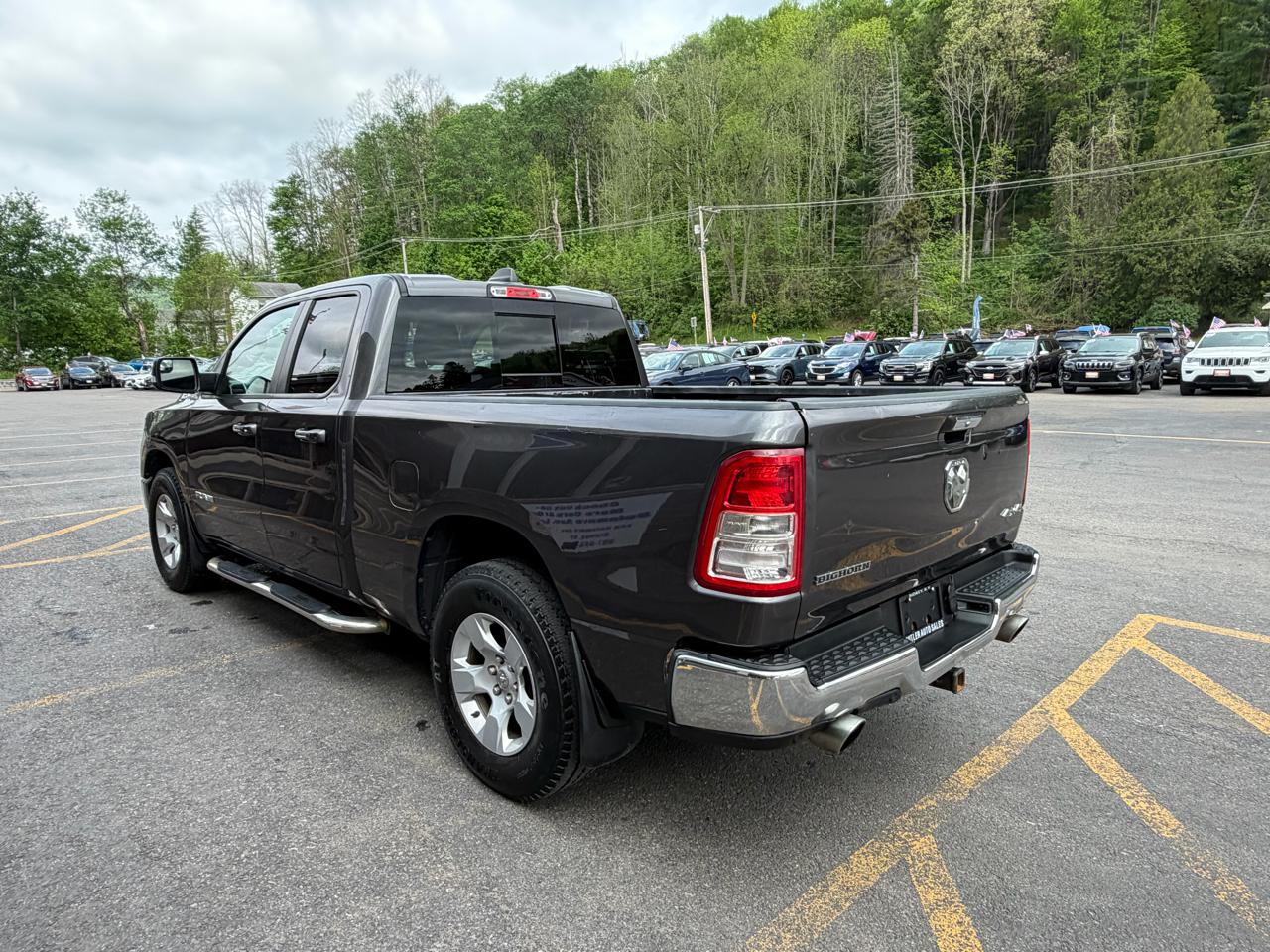 RAM 1500 Big Horn Quad Cab 4WD 2020