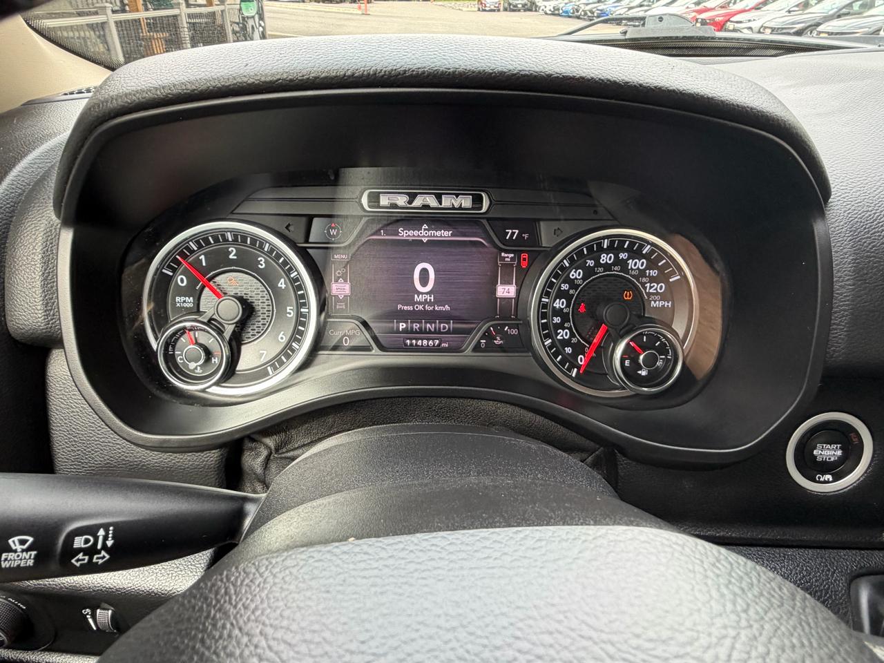 RAM 1500 Big Horn Quad Cab 4WD 2020