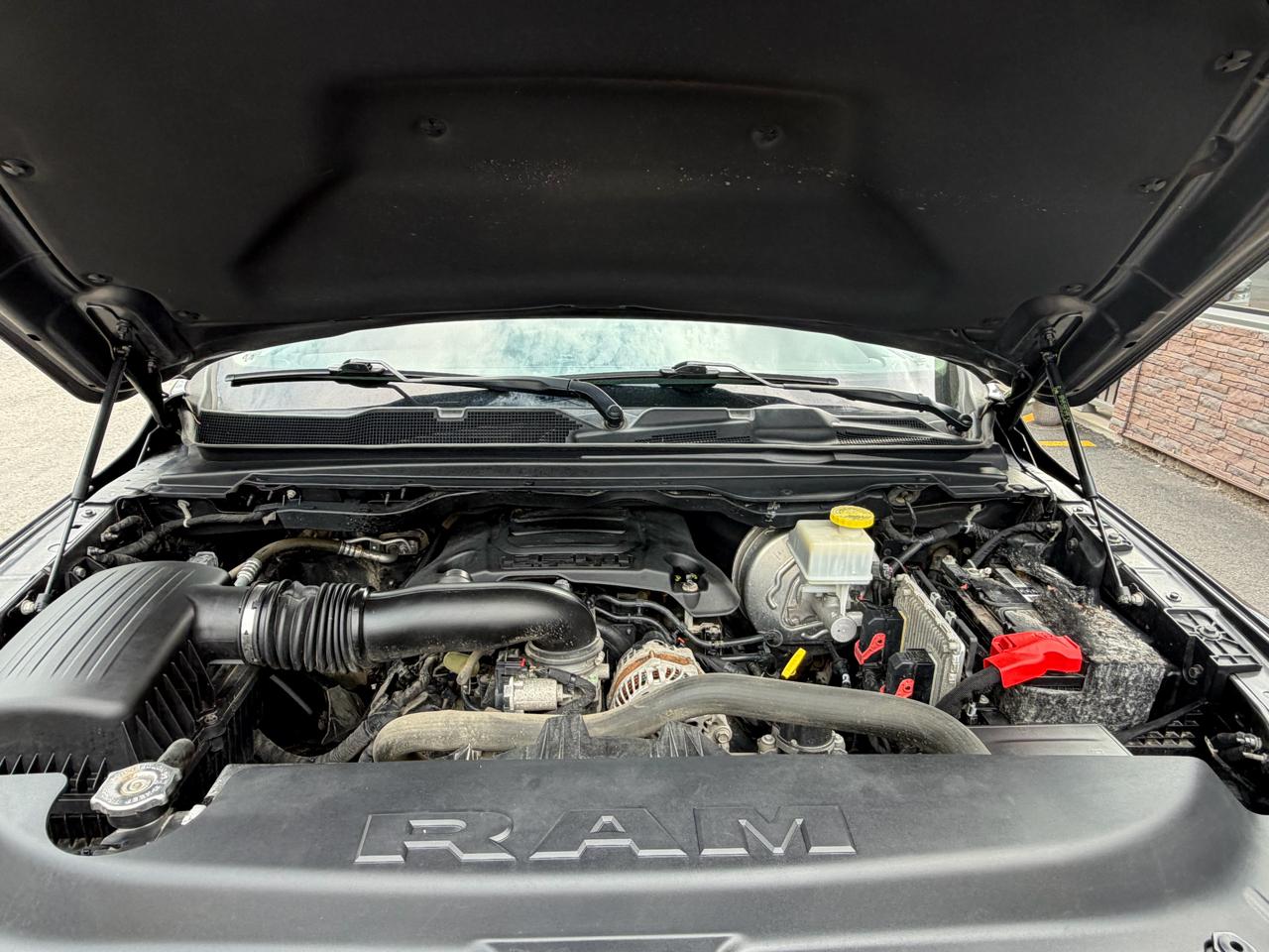 RAM 1500 Big Horn Quad Cab 4WD 2020