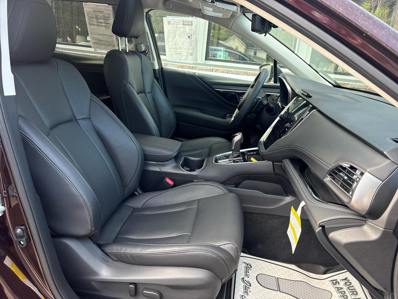 Subaru Outback Touring 2025
