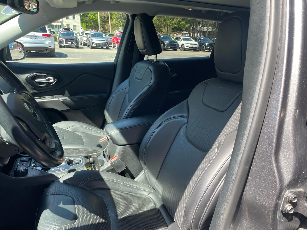 Jeep Cherokee Limited 4WD 2021