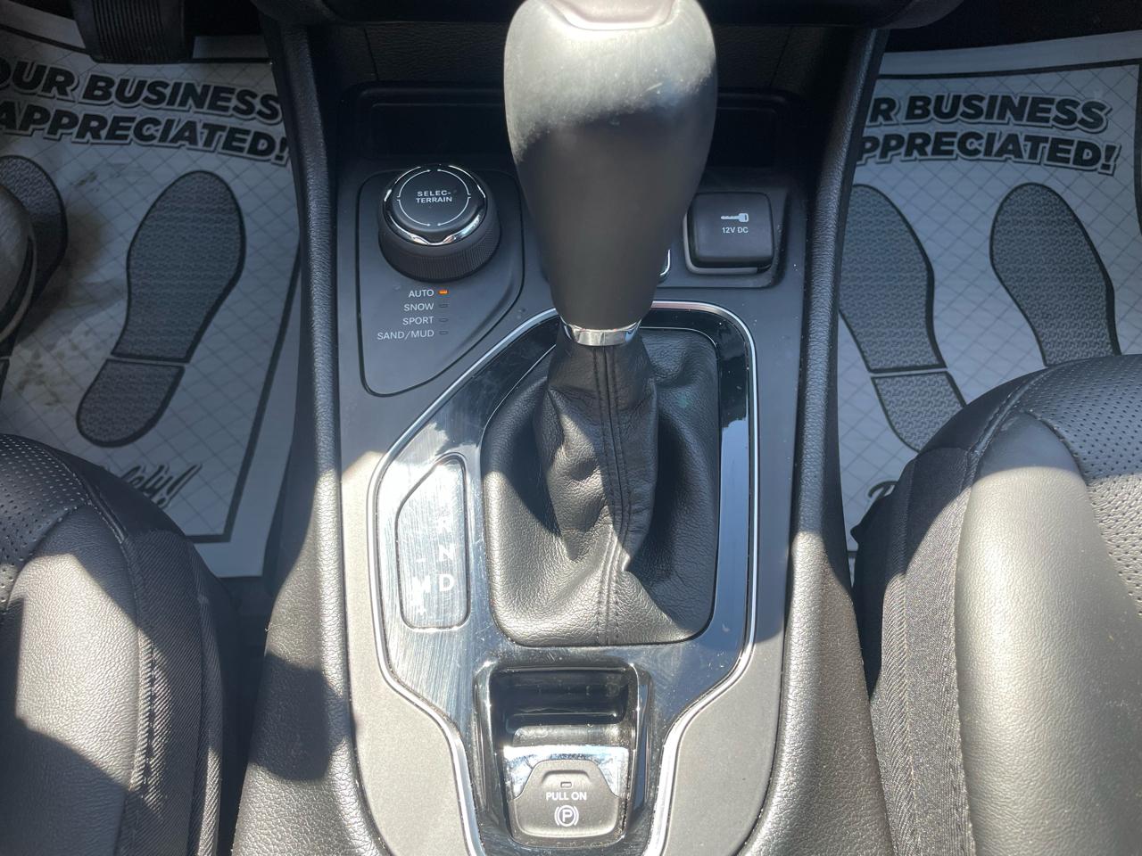 Jeep Cherokee Limited 4WD 2021