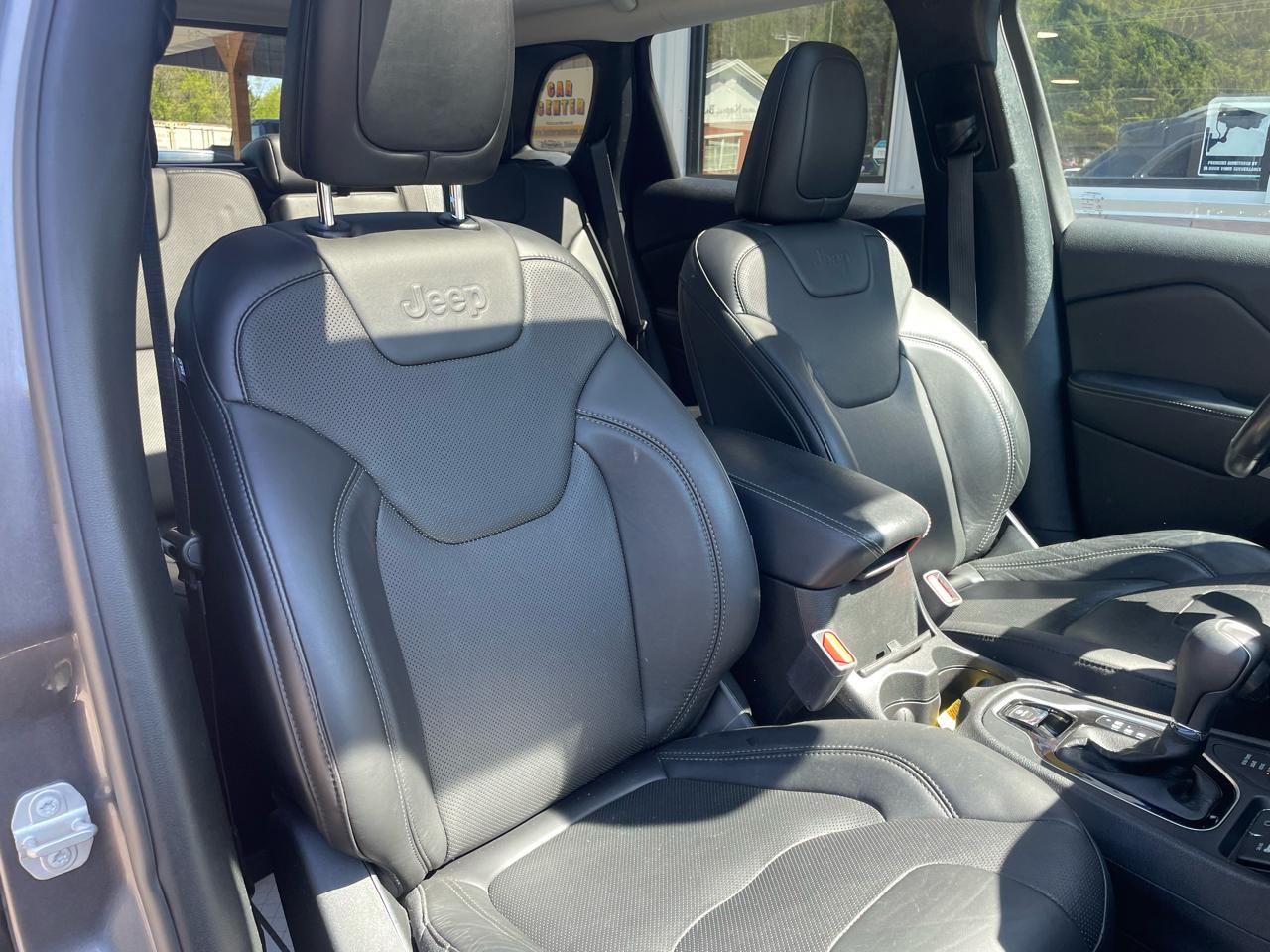 Jeep Cherokee Limited 4WD 2021