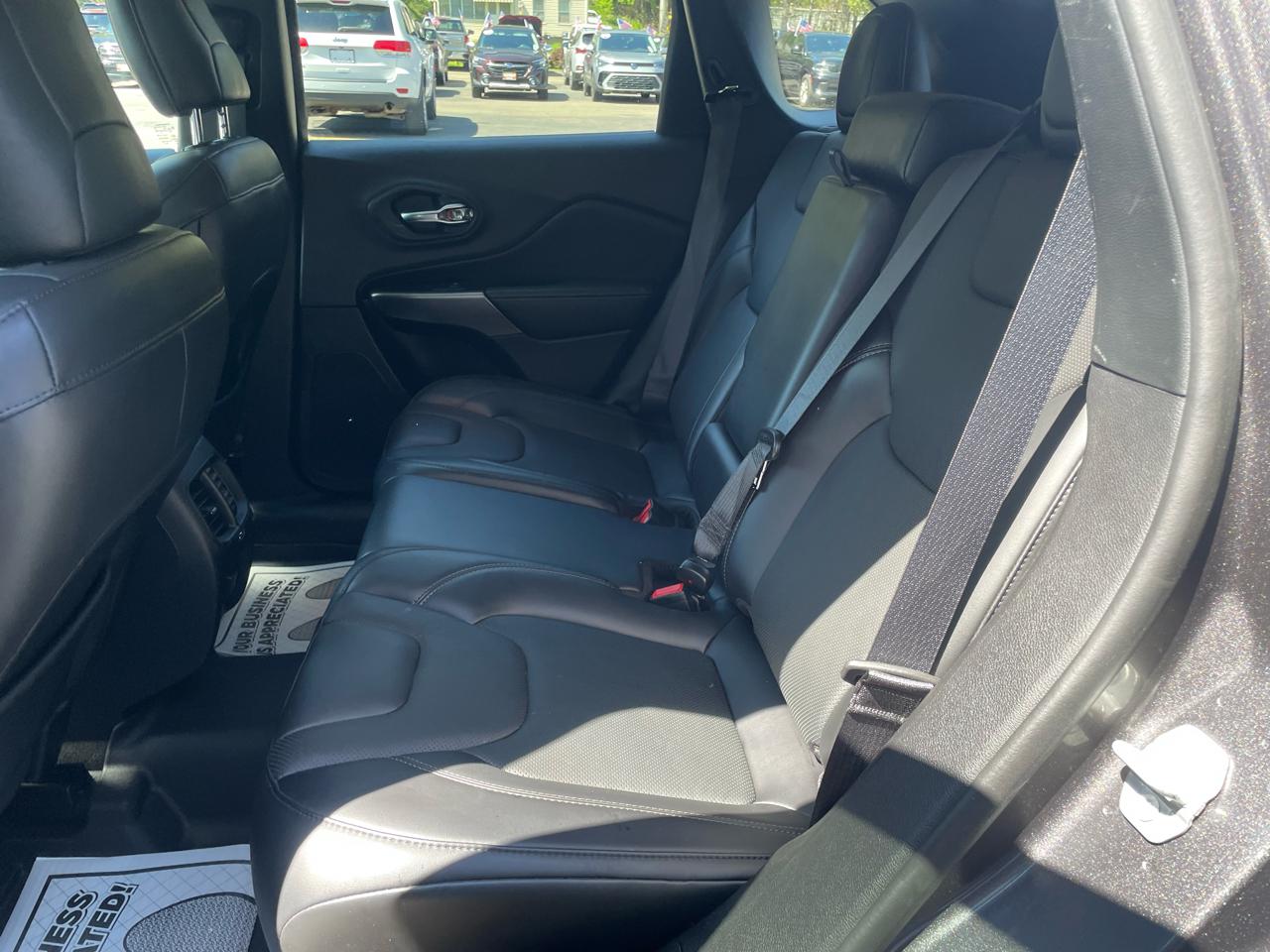 Jeep Cherokee Limited 4WD 2021