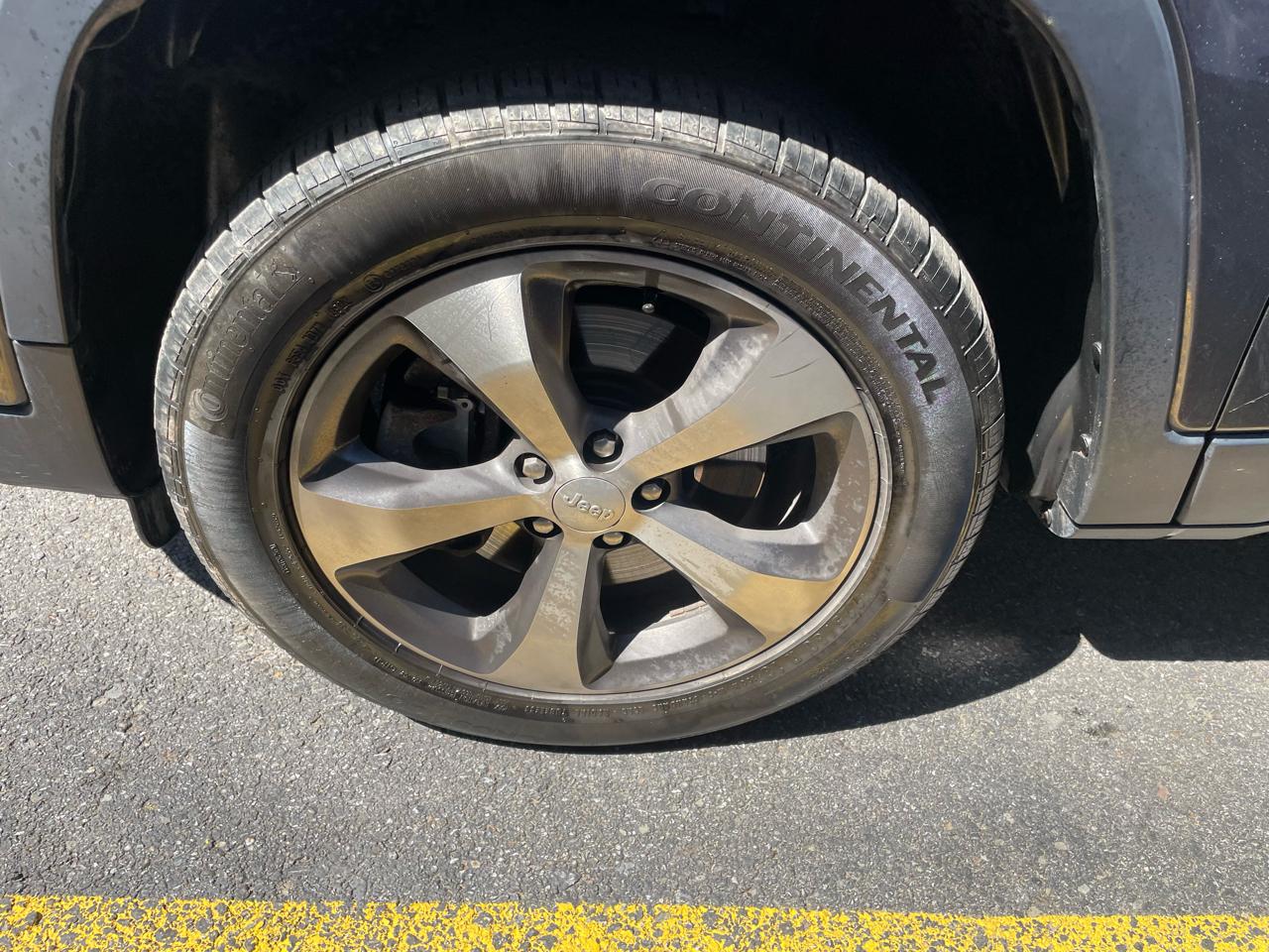 Jeep Cherokee Limited 4WD 2021
