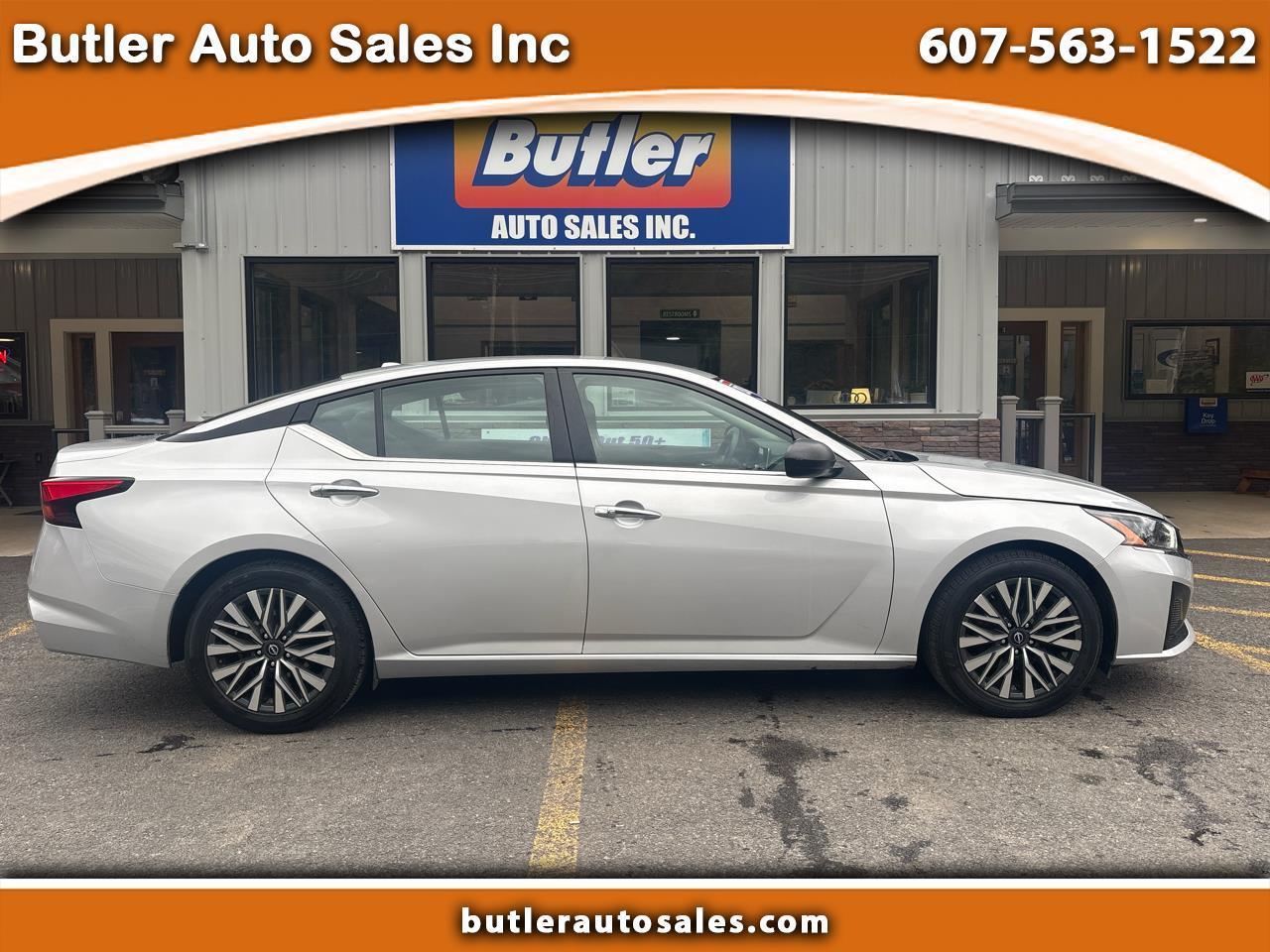 Nissan Altima 2.5 SV 2024
