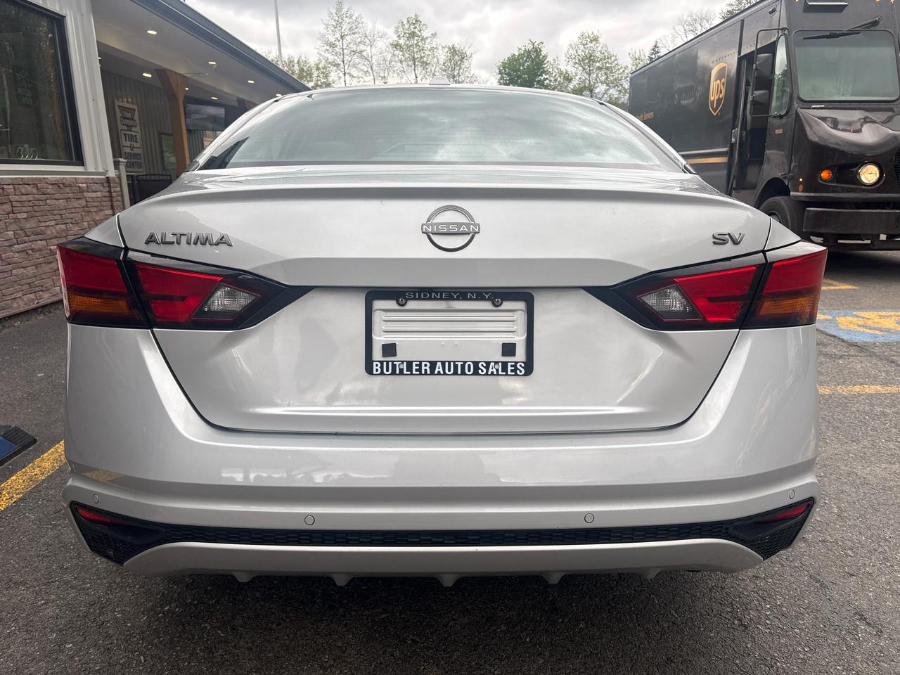 Nissan Altima 2.5 SV 2024
