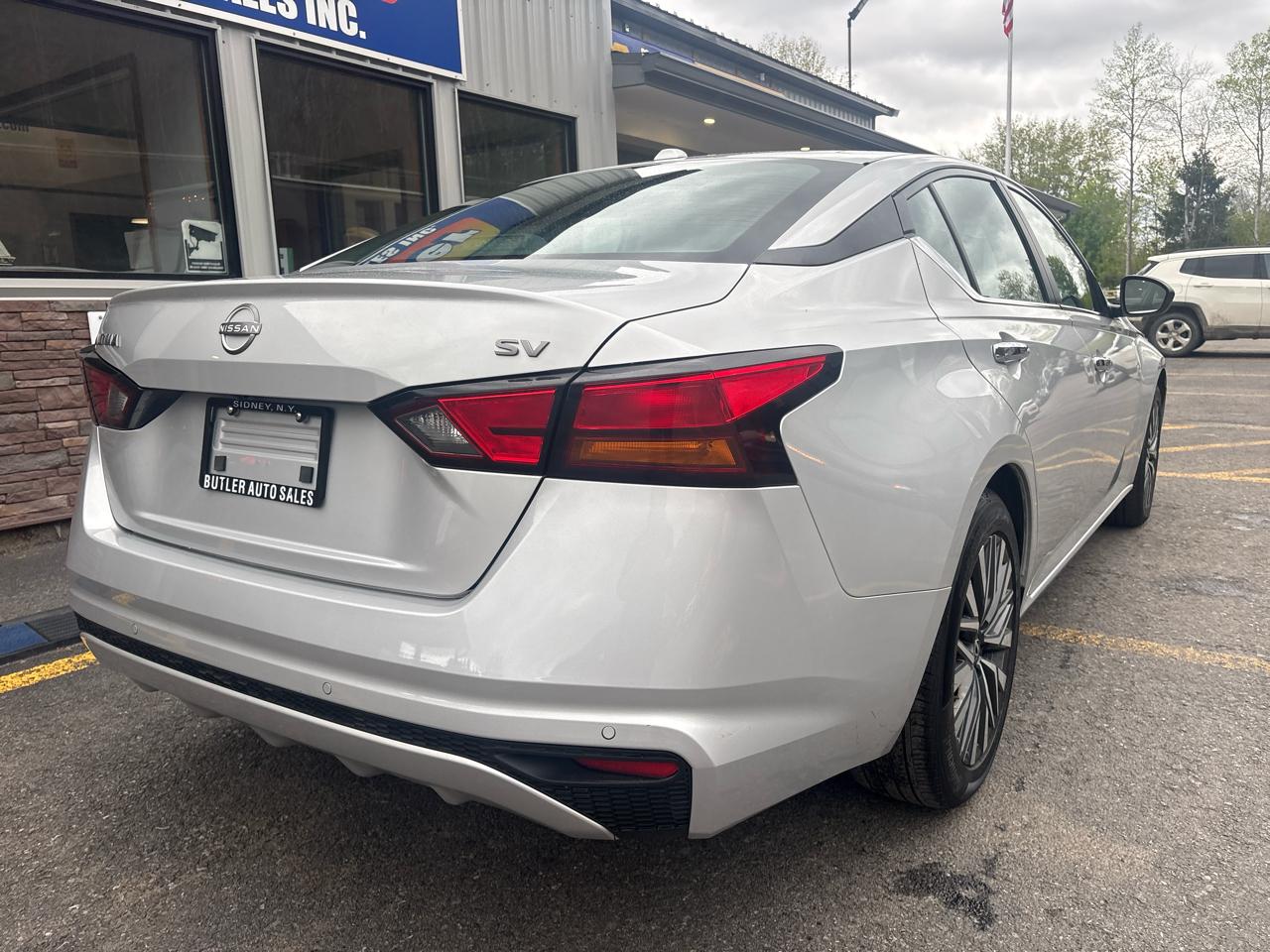 Nissan Altima 2.5 SV 2024