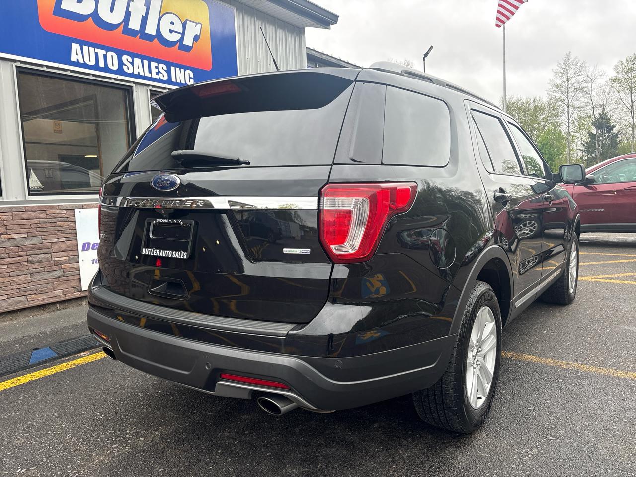 Ford Explorer XLT 4WD 2019