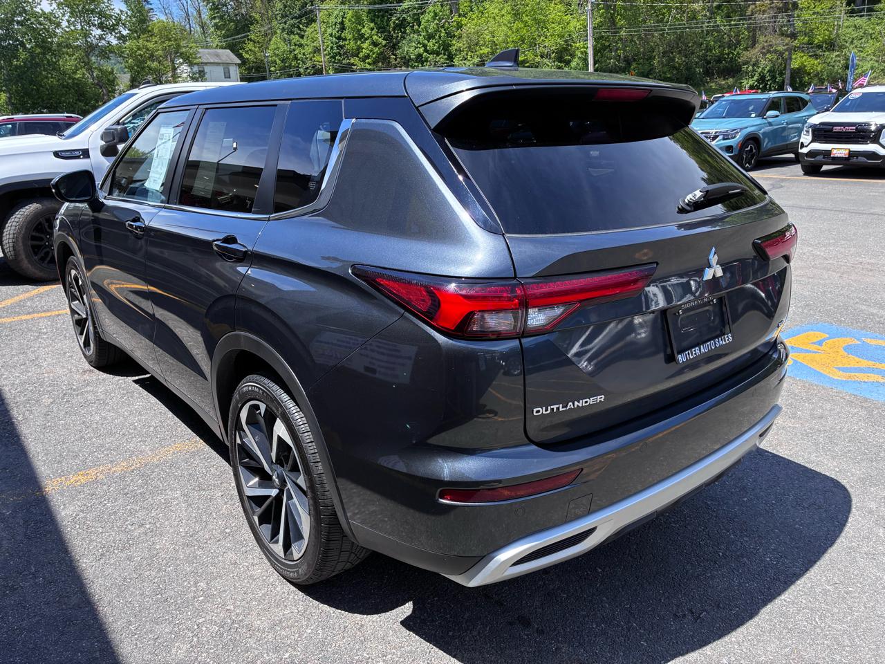 Mitsubishi Outlander SE 4WD 2024
