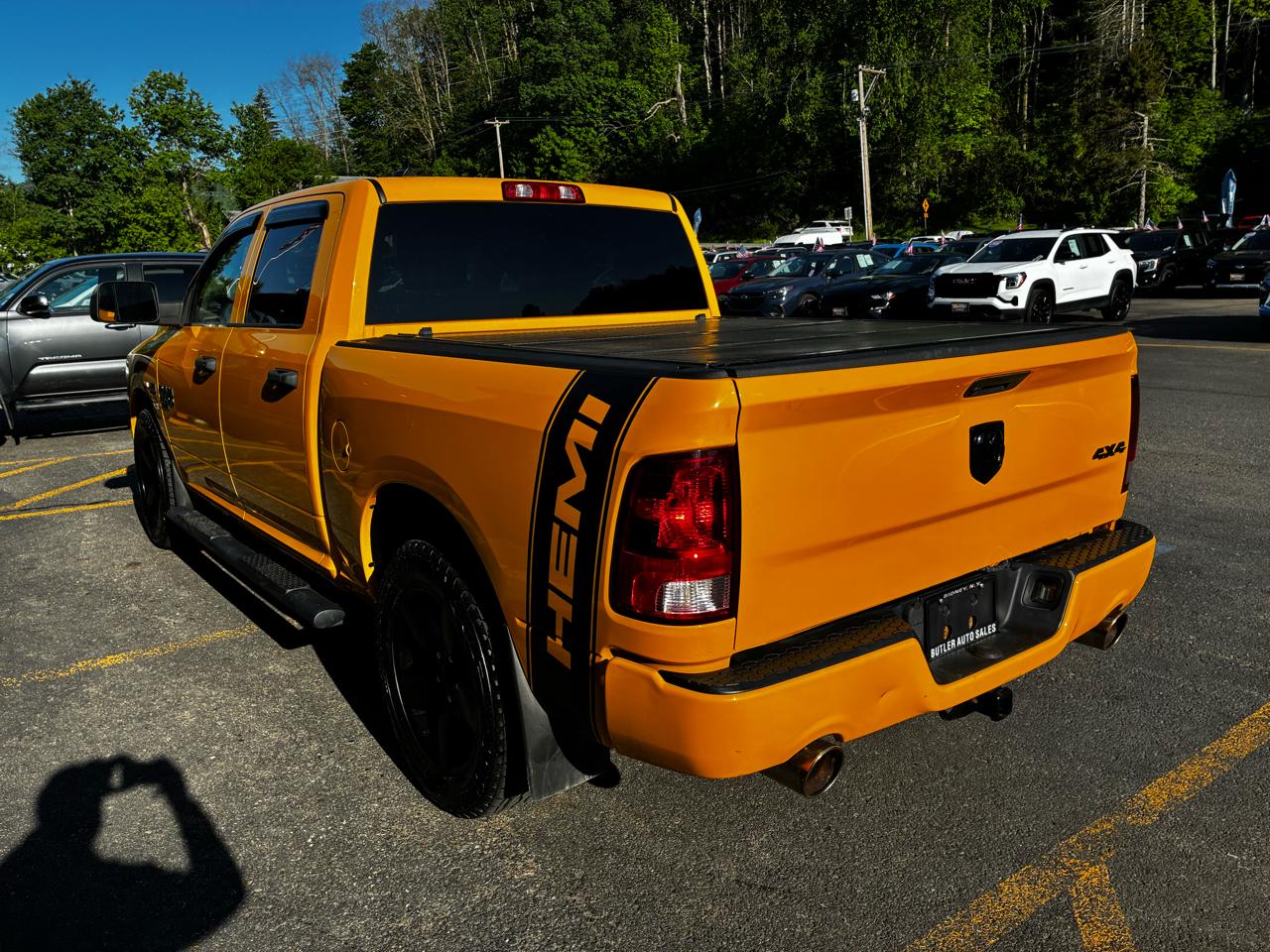 RAM 1500 Classic Tradesman Crew Cab SWB 4WD 2019