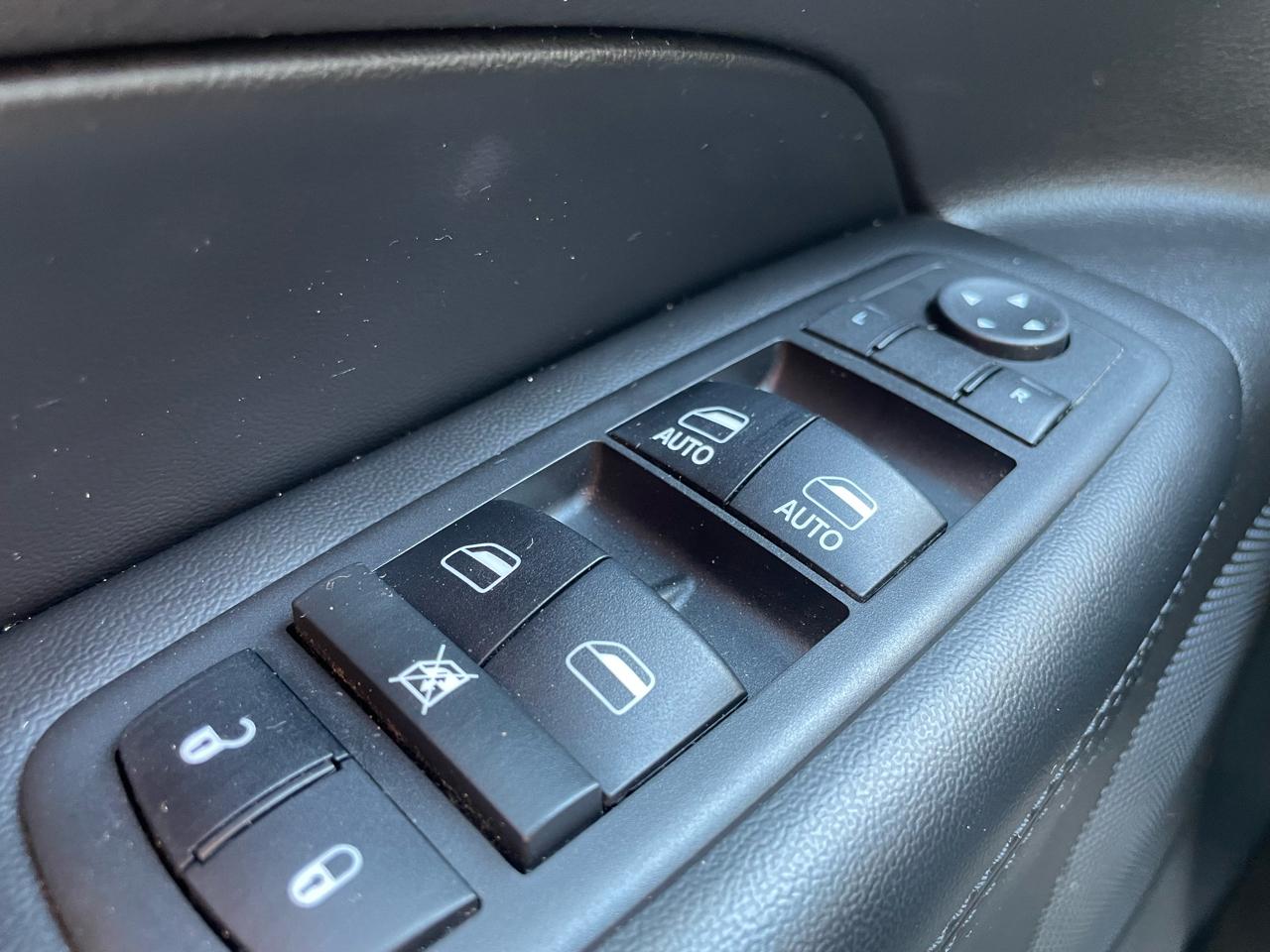 Jeep Grand Cherokee Laredo 4WD 2018