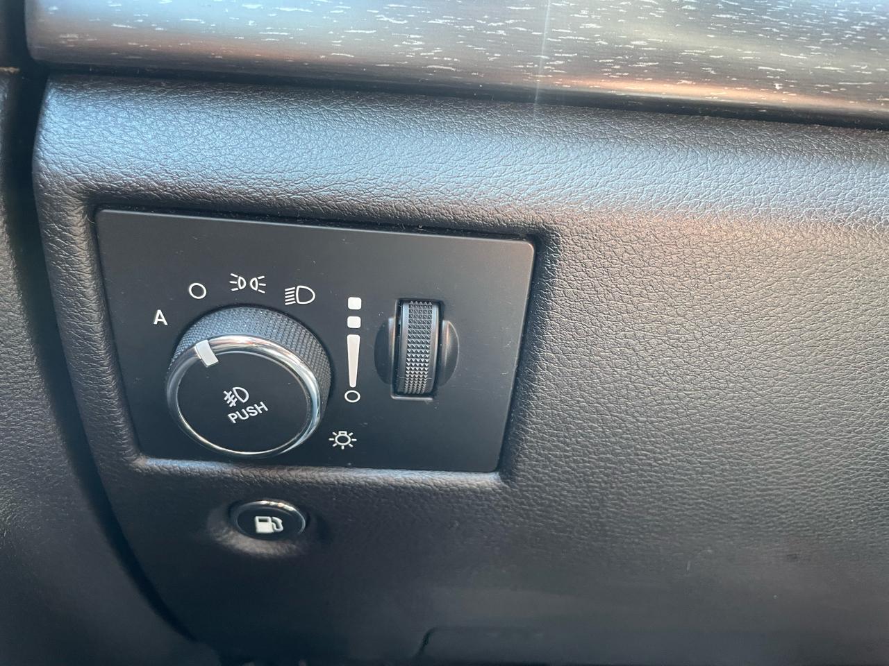 Jeep Grand Cherokee Laredo 4WD 2018