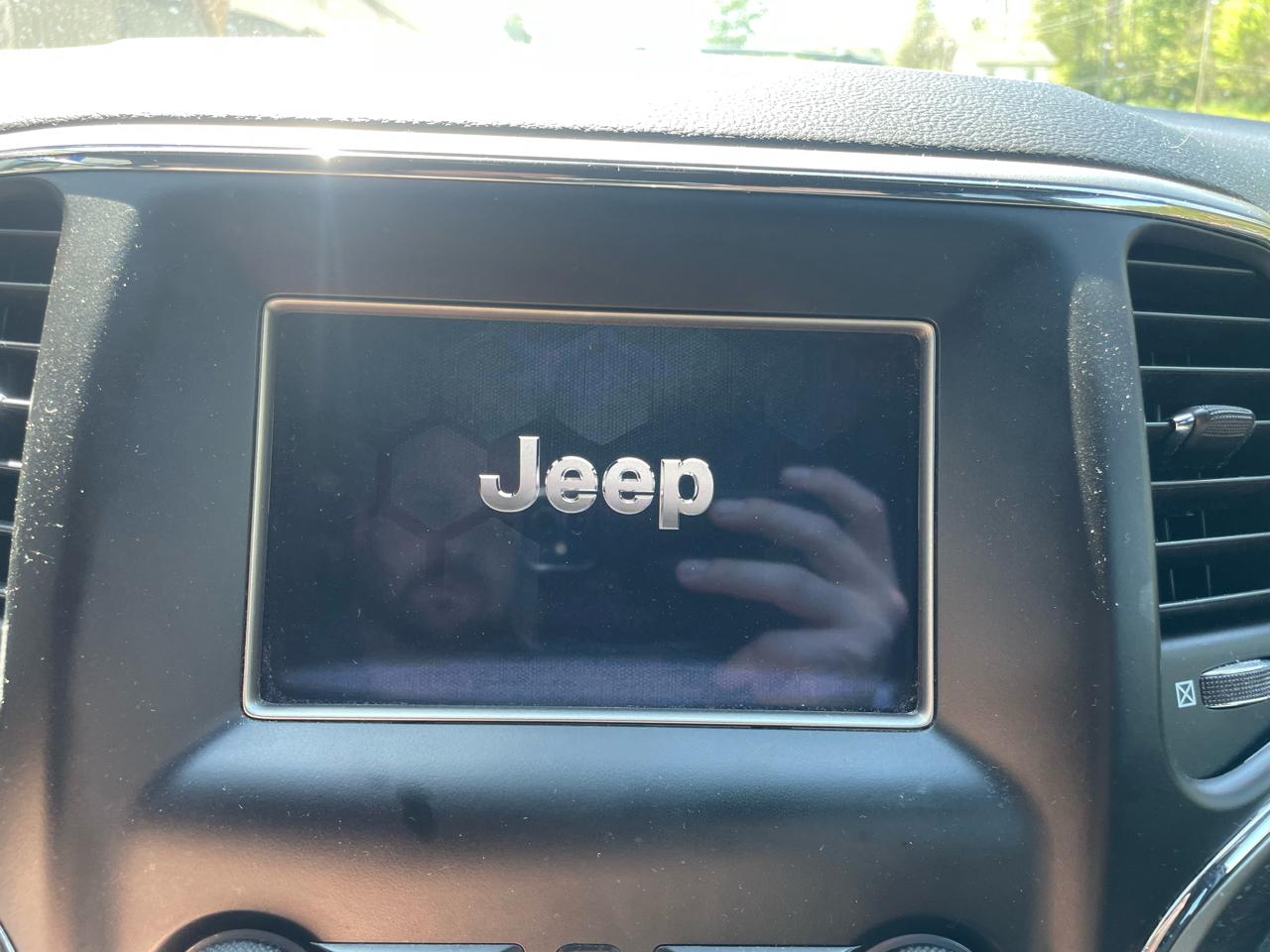 Jeep Grand Cherokee Laredo 4WD 2018