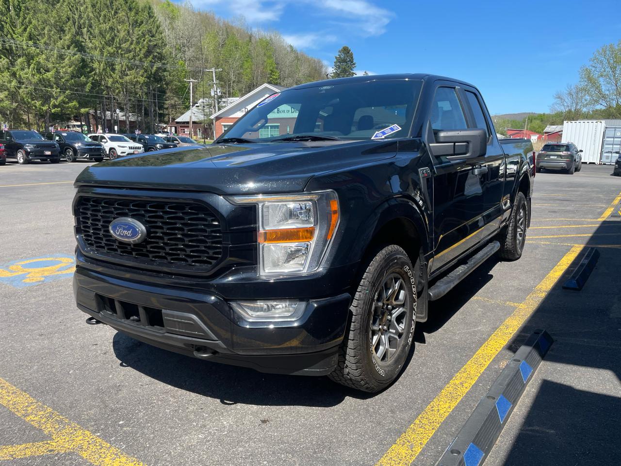 Ford F-150 STX SuperCab 6.5-ft. Bed 4WD 2021