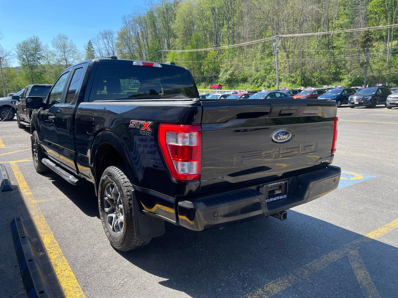 Ford F-150 STX SuperCab 6.5-ft. Bed 4WD 2021