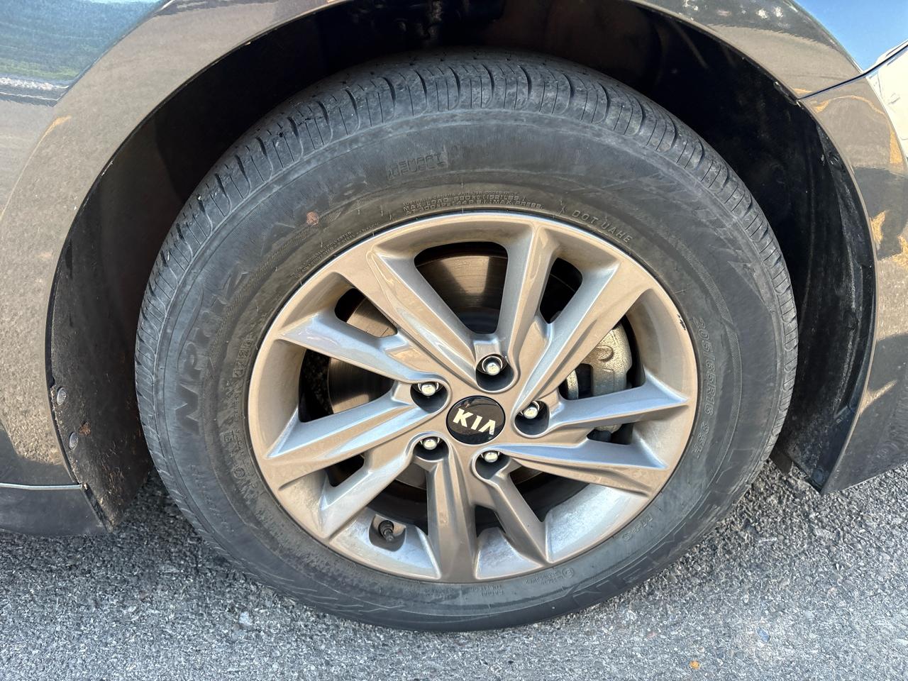Kia Optima LX 2020