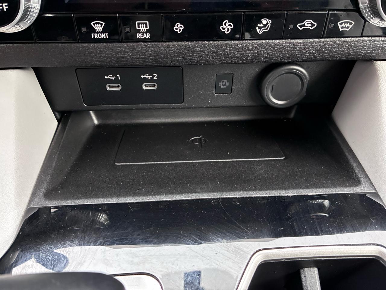 Mitsubishi Outlander SE 4WD 2025