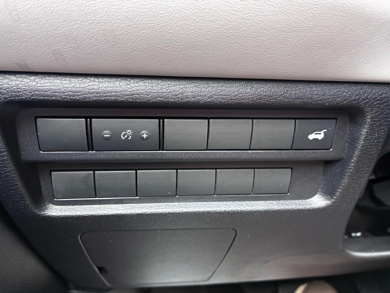 Mitsubishi Outlander SE 4WD 2025