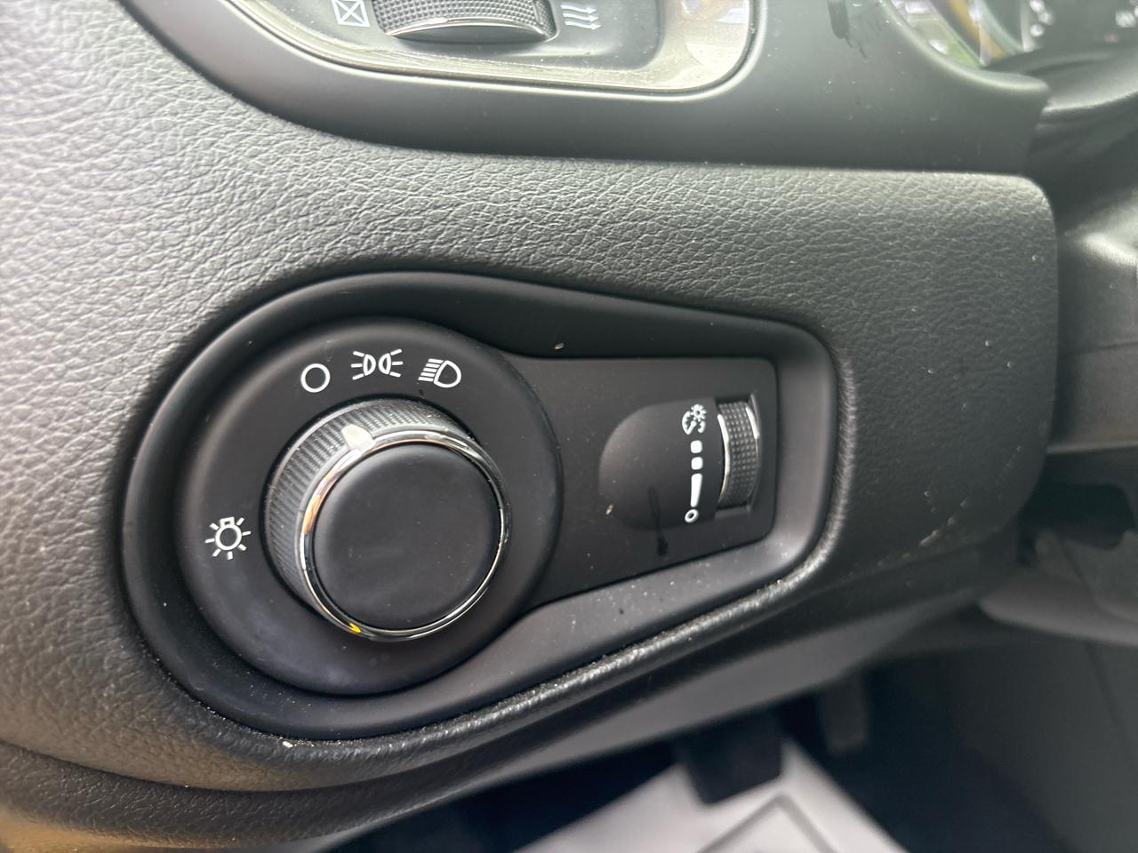 Jeep Renegade Latitude 2023