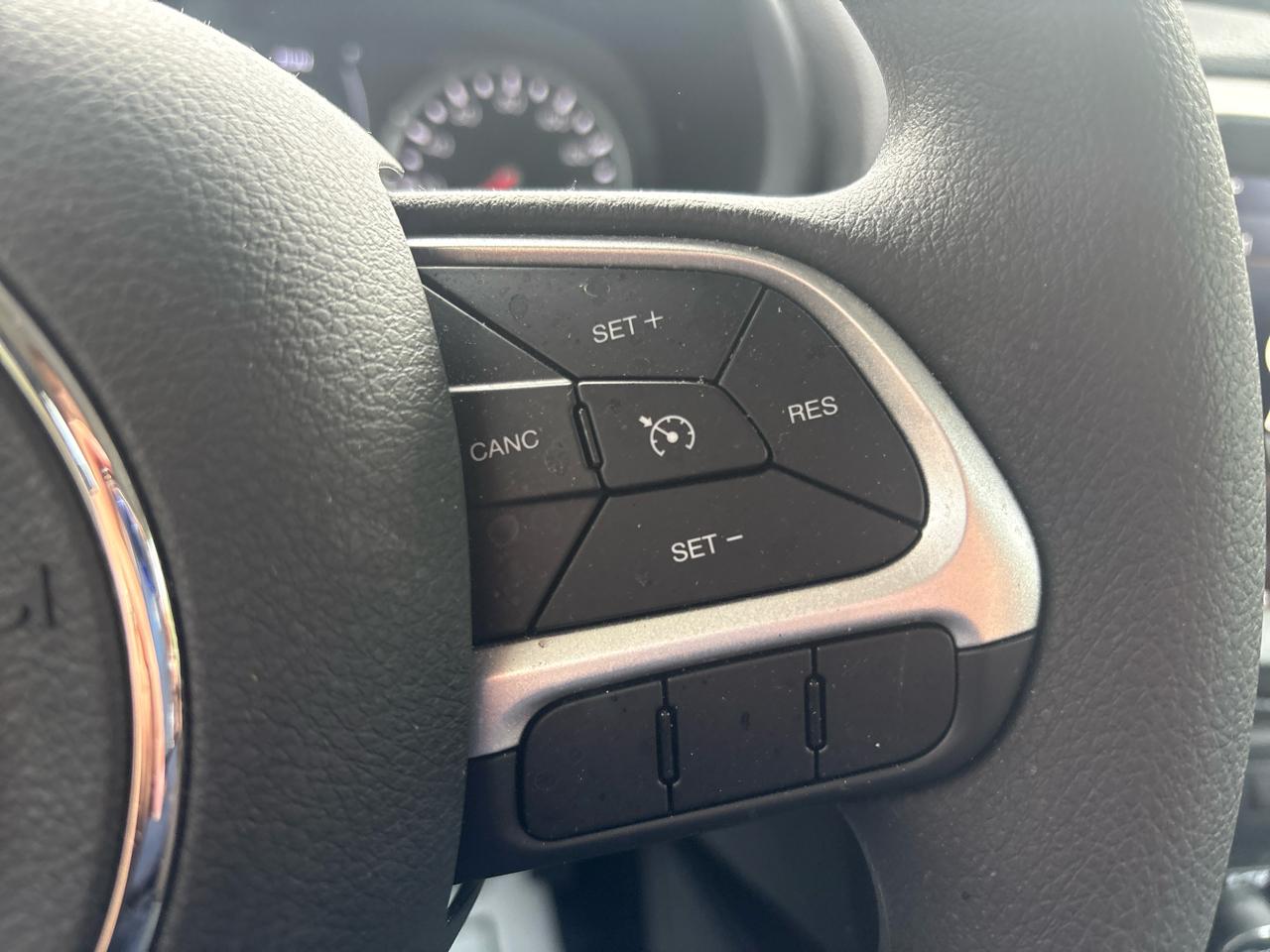 Jeep Renegade Latitude 2023