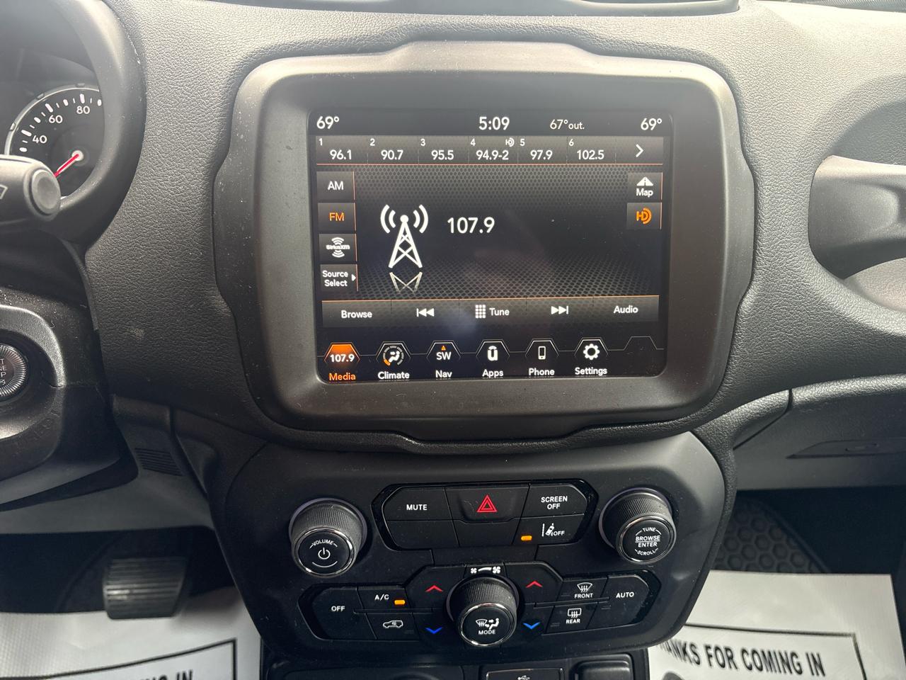 Jeep Renegade Latitude 2023