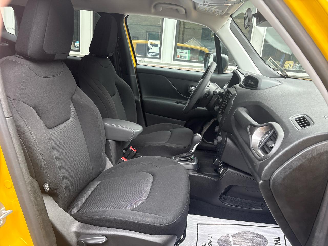Jeep Renegade Latitude 2023