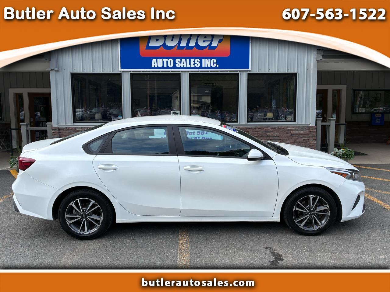 2023 Kia Forte LX
