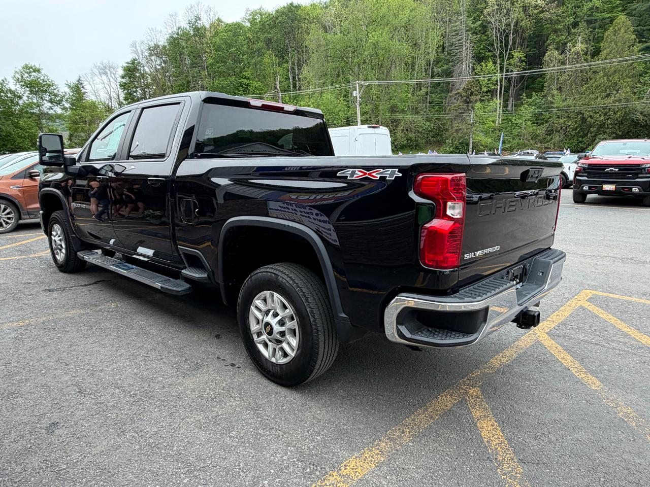 Chevrolet Silverado 2500HD LT Crew Cab Long Box 4WD 2025