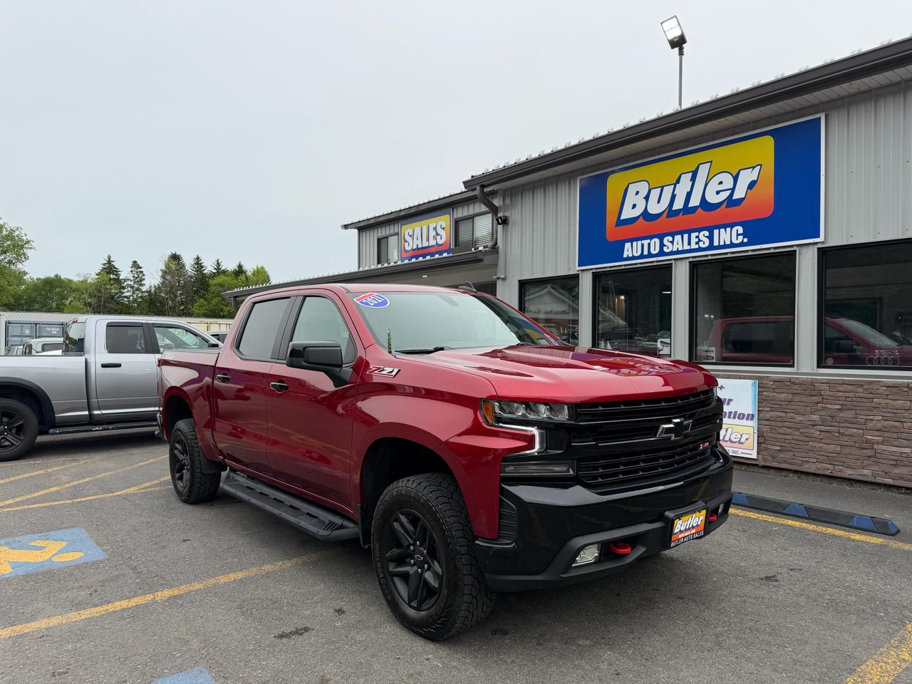 Chevrolet Silverado 1500 LT Trail Boss Crew Cab Long Box 4WD 2021