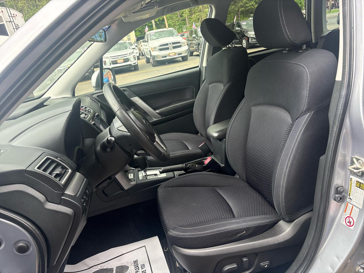Subaru Forester 2.5i Premium PZEV CVT 2017